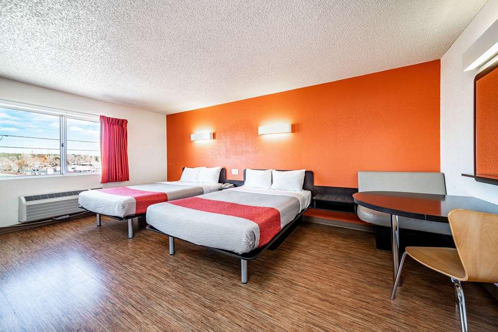 The Ellsworth Hotel, Ascend Hotel Collection Williams Room photo