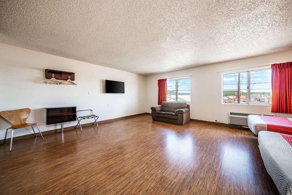 The Ellsworth Hotel, Ascend Hotel Collection Williams Room photo